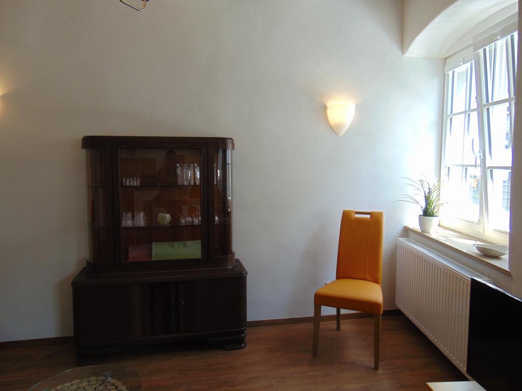Ferienwohnung Bergblick /Moseltal Burgen (Mayen-Koblenz) Exterior foto