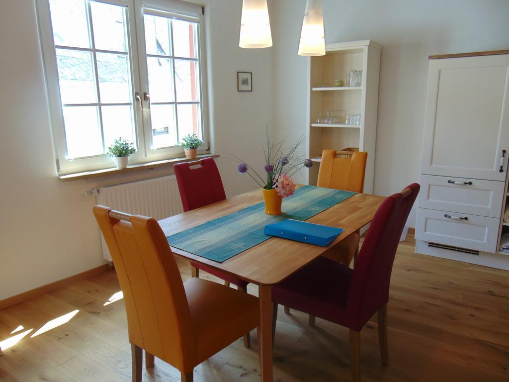 Ferienwohnung Bergblick /Moseltal Burgen (Mayen-Koblenz) Exterior foto
